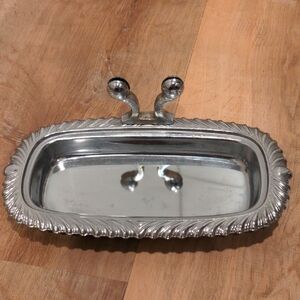 Elegant Irvinware like butter Dish with butter knife holder silver